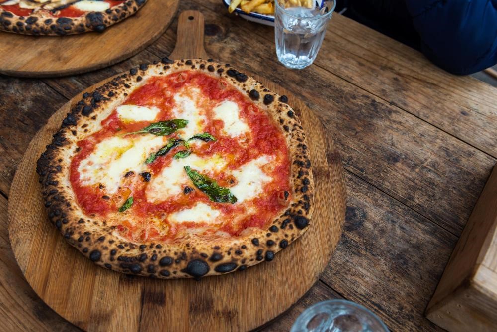 Margherita pizza